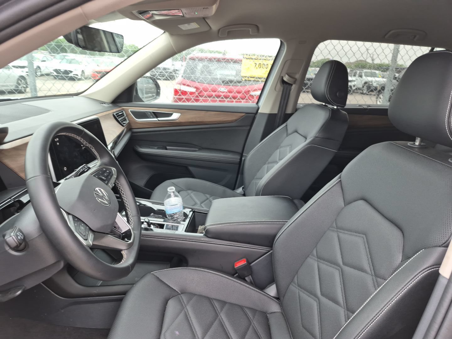 Used 2026 Volkswagen Atlas SE AWD/4WD image 10