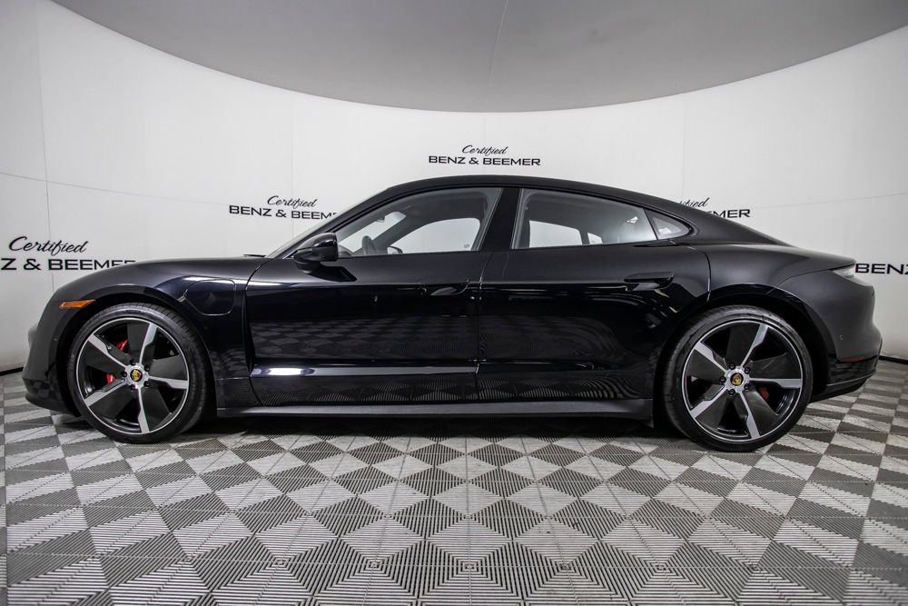 Used 2023 Porsche Taycan 4S AWD/4WD image 10
