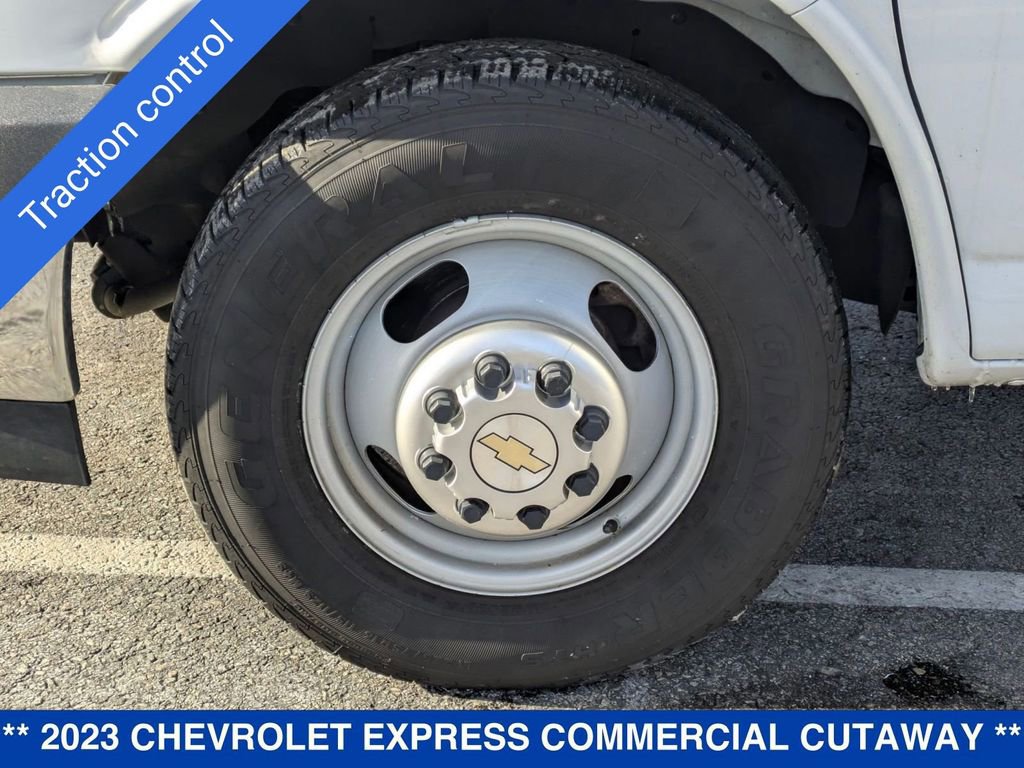 Used 2023 Chevrolet Express 3500 Work Van w/ Power Convenience Package image 13