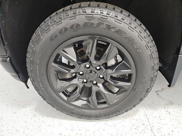 Used 2021 Chevrolet Silverado 1500 Custom image 9