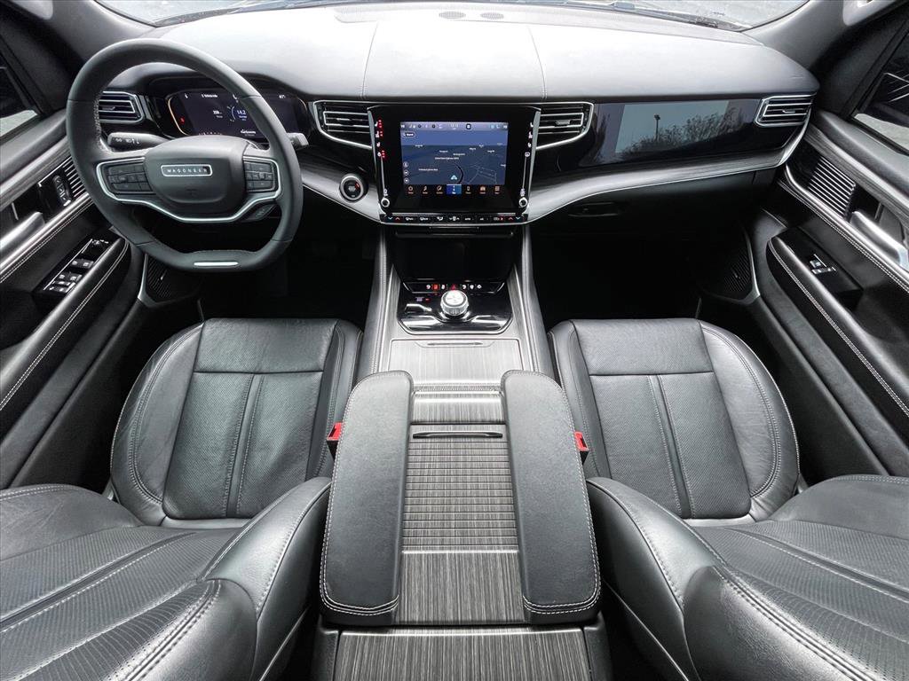 Used 2023 Jeep Wagoneer Series II image 10