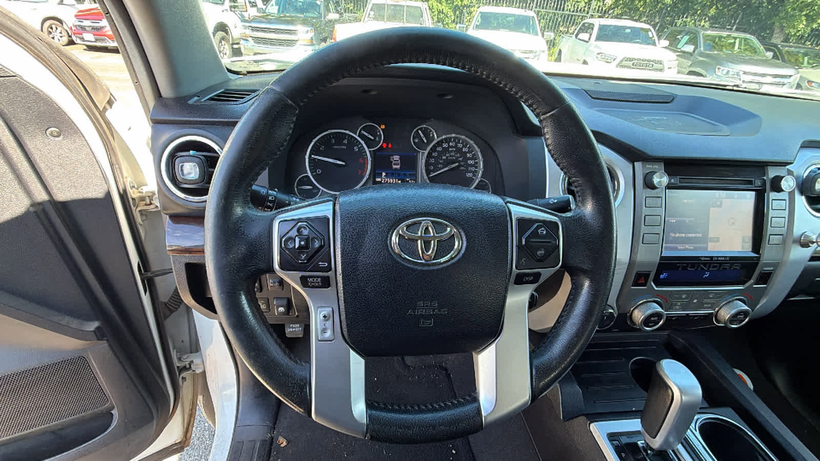 Used 2015 Toyota Tundra Limited w/ Limited Premium Package image 15