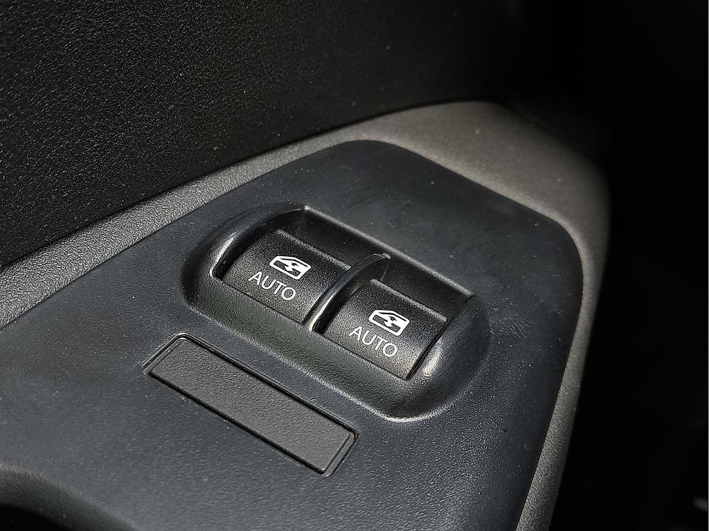 Used 2018 RAM ProMaster City Tradesman FWD image 16