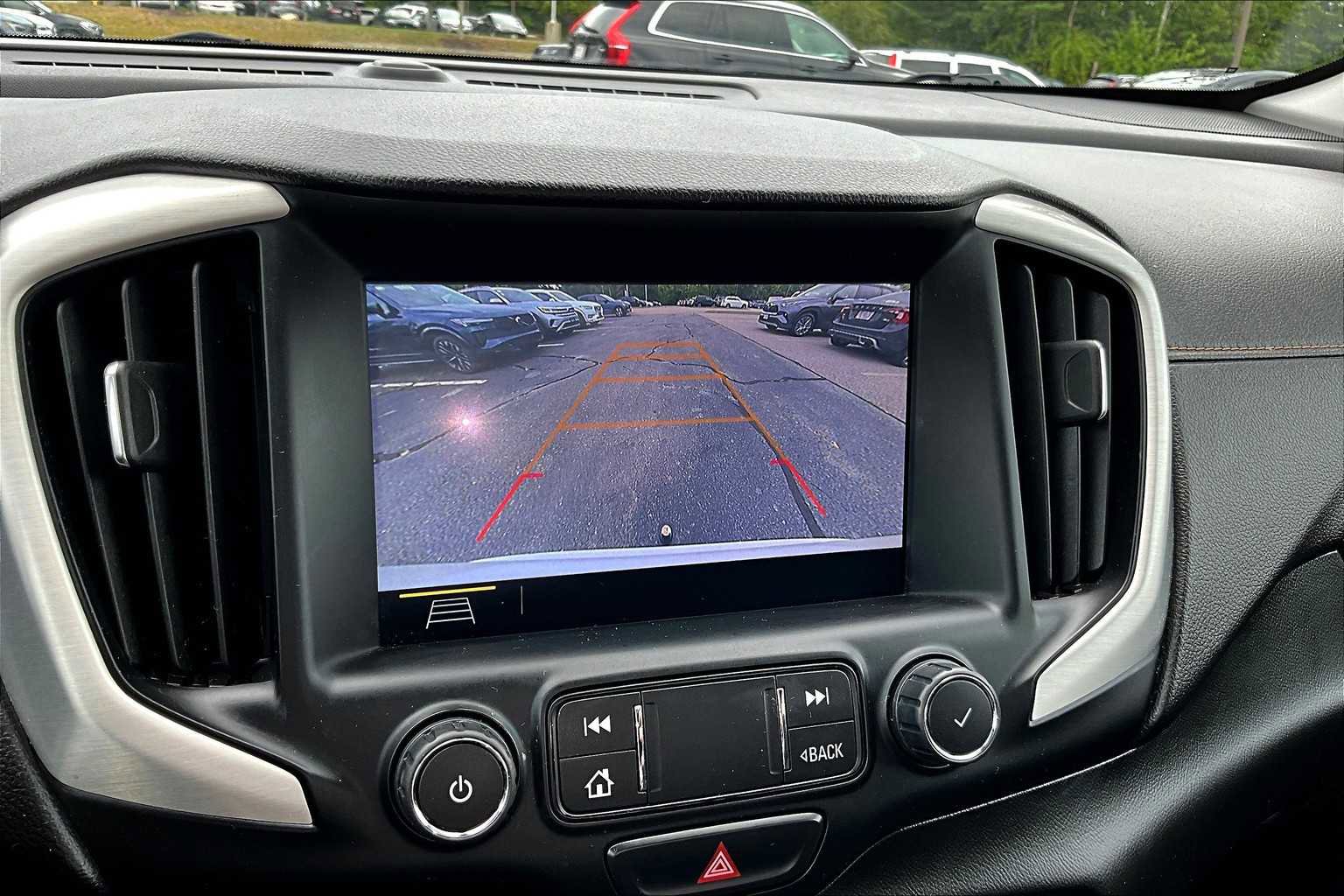 Used 2020 GMC Terrain SLE w/ Driver Convenience Package image 27