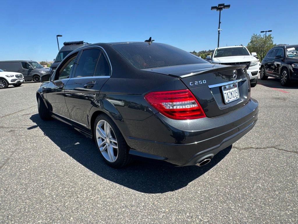 Used 2013 Mercedes-Benz C 250 Sedan image 6