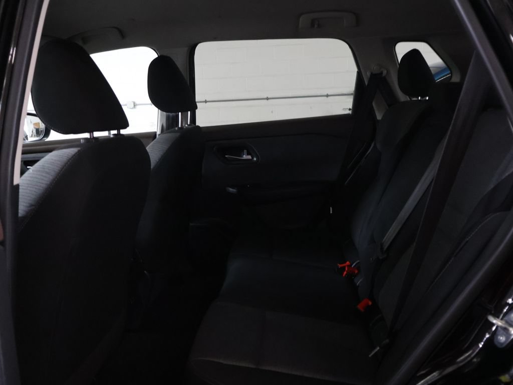 Used 2023 Nissan Rogue SV AWD/4WD image 14