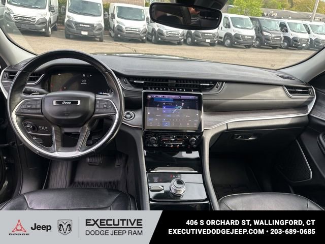 Used 2021 Jeep Grand Cherokee L Limited AWD/4WD image 11