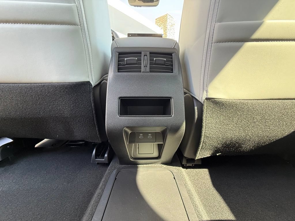 New 2026 Mitsubishi Outlander SE AWD/4WD image 42
