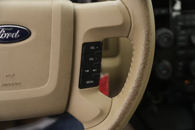 Used 2008 Ford Escape Limited image 24