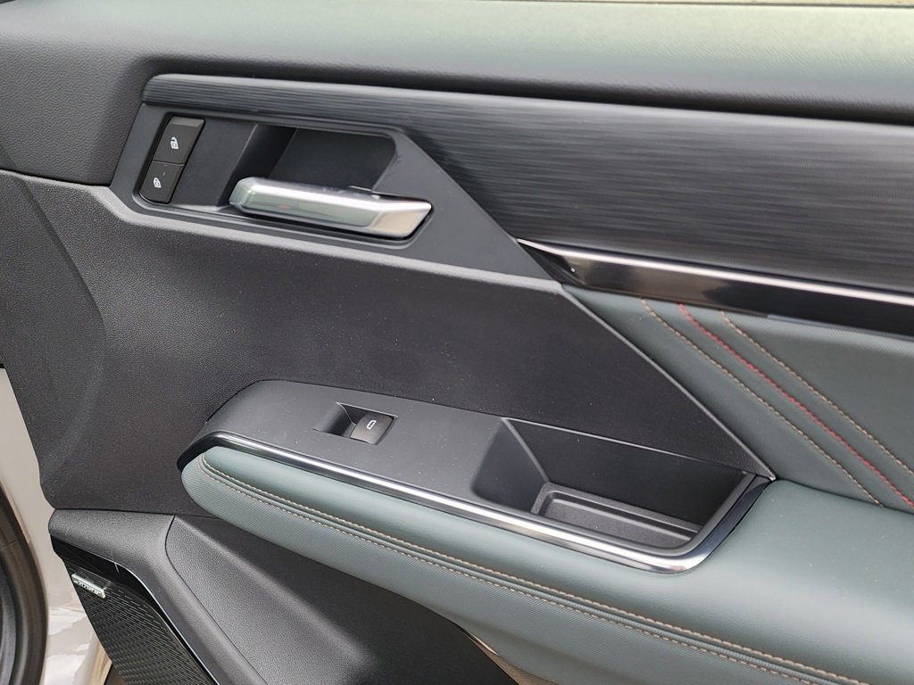 New 2026 GMC Acadia AT4 w/ Super Cruise Package image 41