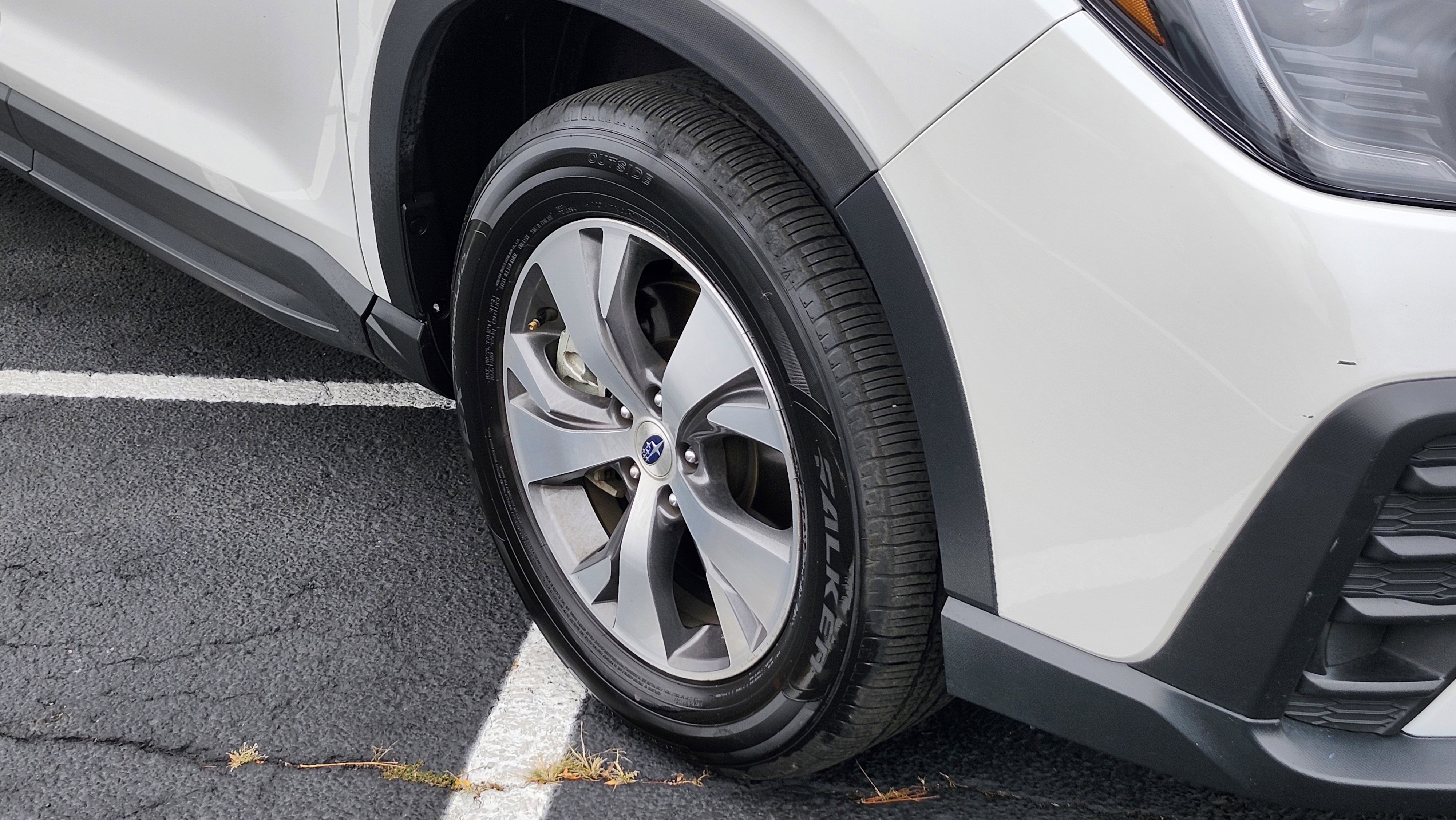 Used 2025 Subaru Ascent Premium image 5