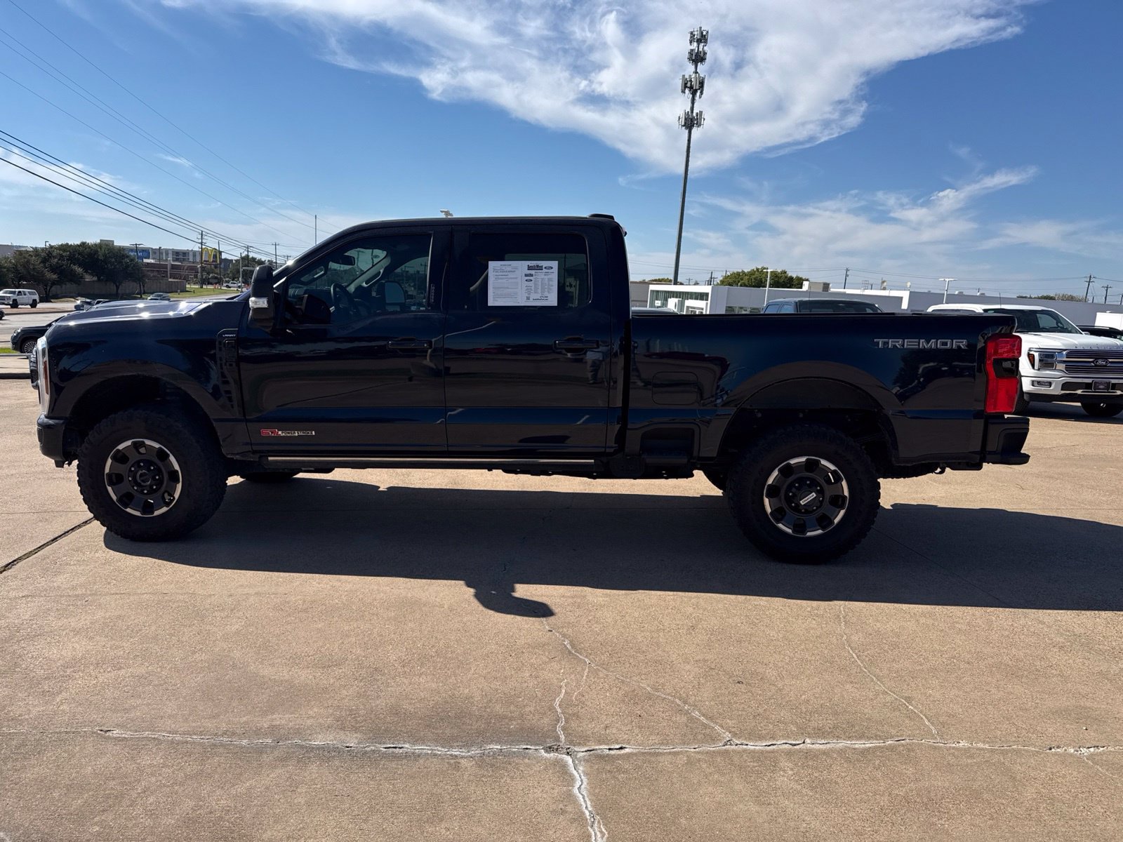 Used 2024 Ford F250 Lariat w/ Lariat Ultimate Package AWD/4WD image 4