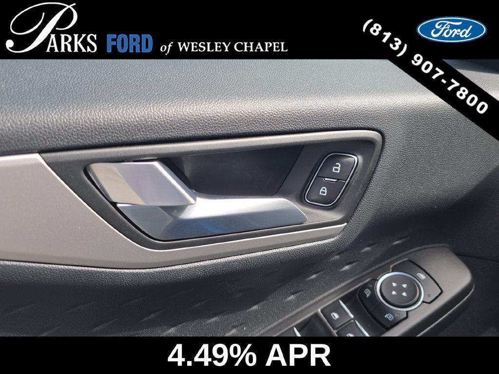 Used 2020 Ford Escape SE FWD image 17