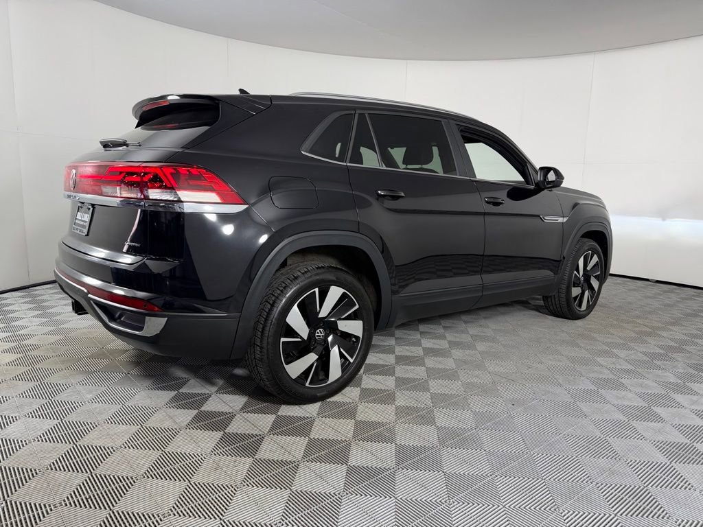 Used 2025 Volkswagen Atlas Cross Sport SE AWD/4WD image 5