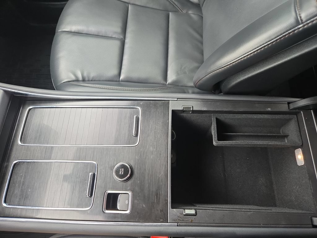Used 2025 Lincoln Aviator AWD w/ Jet Appearance Package image 28