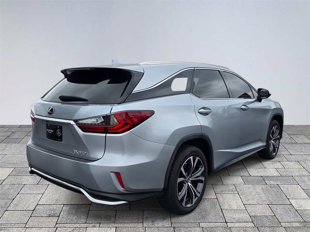 Used 2022 Lexus RX 350L FWD w/ Premium Package image 7