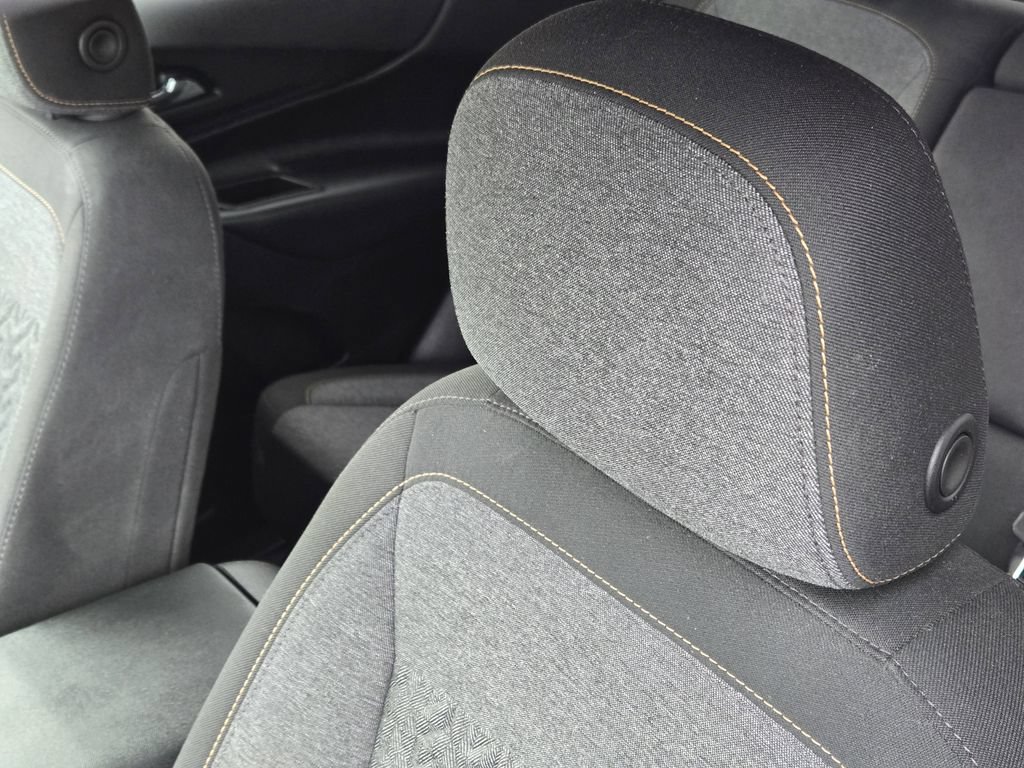Used 2023 Chevrolet Equinox LT FWD image 20