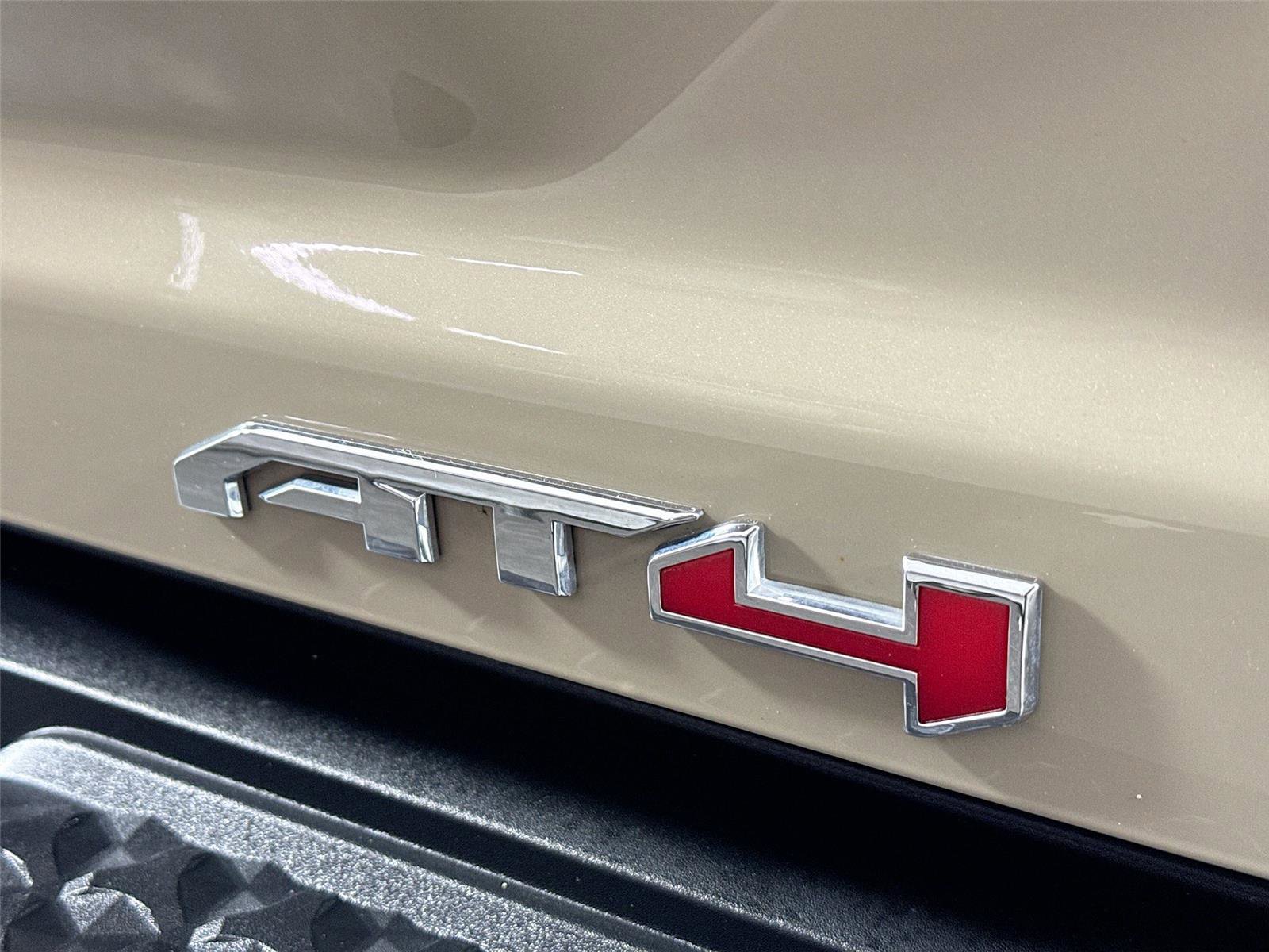 Used 2023 GMC Canyon AT4 w/ AT4 Premium Package image 15