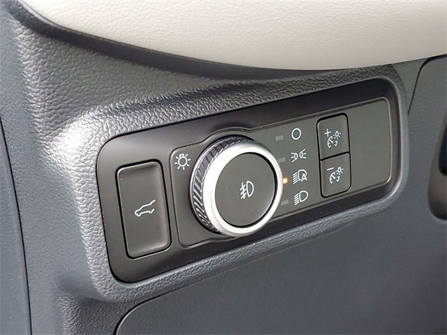 New 2026 Ford Explorer Active w/ Active Comfort Package image 13