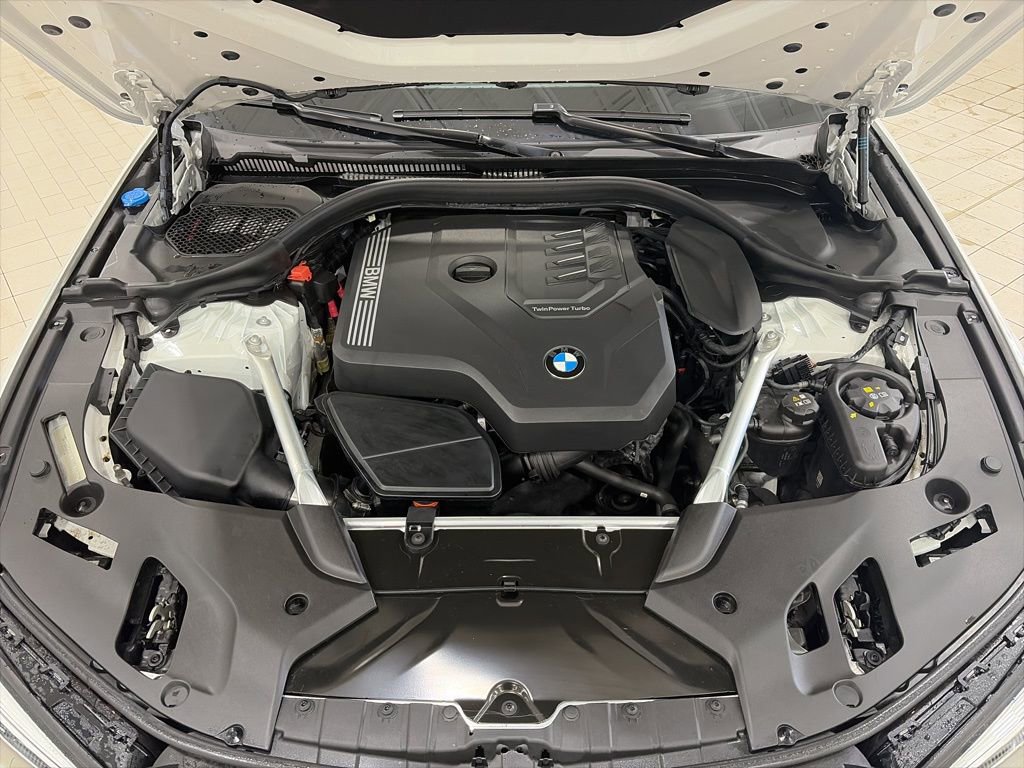 Used 2023 BMW 530i xDrive w/ Convenience Package image 8