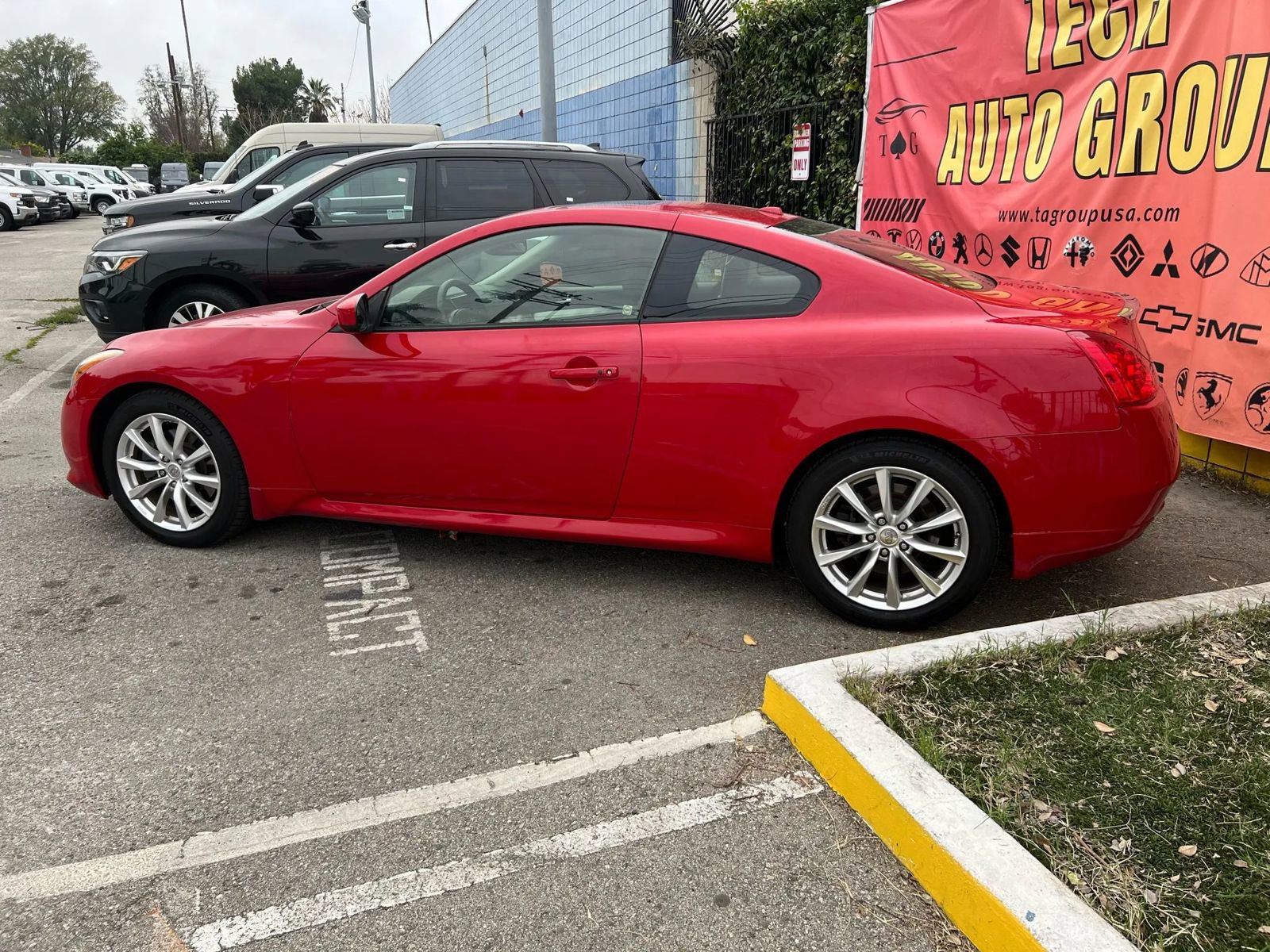 Used 2013 INFINITI G37 Journey w/ Premium Pkg RWD image 6