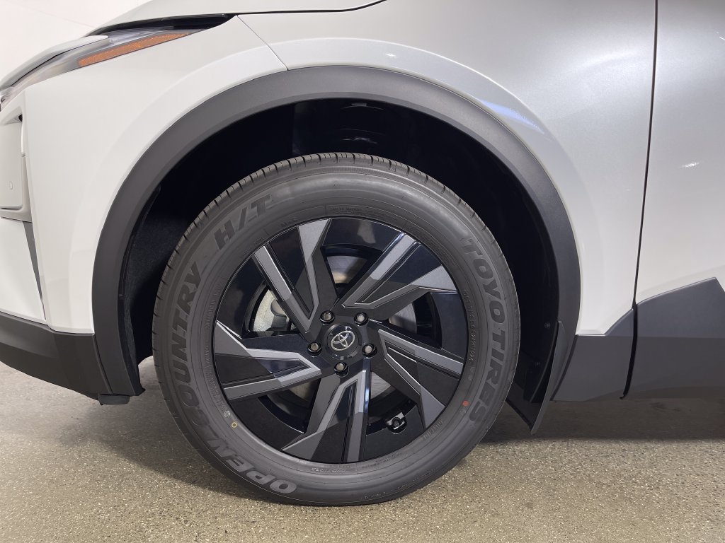 New 2026 Toyota C-HR AWD/4WD image 11