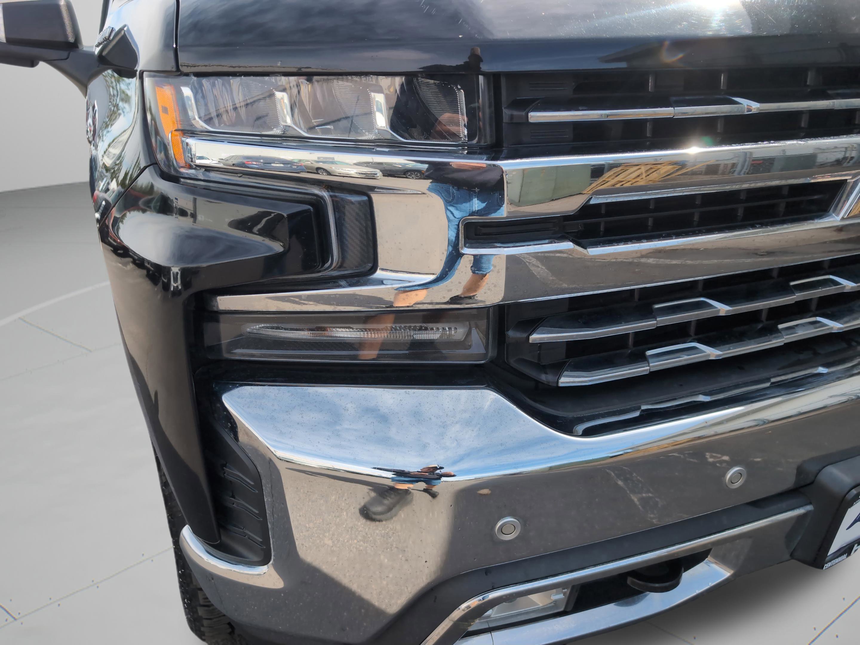 Used 2019 Chevrolet Silverado 1500 LTZ w/ LTZ Plus Package image 9