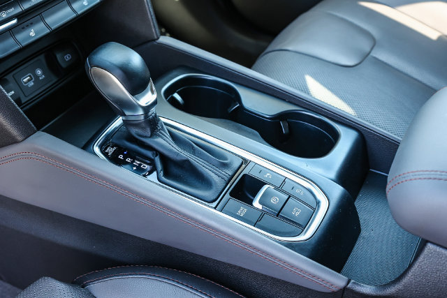 Used 2019 Hyundai Santa Fe Limited w/ Cargo Package FWD image 21