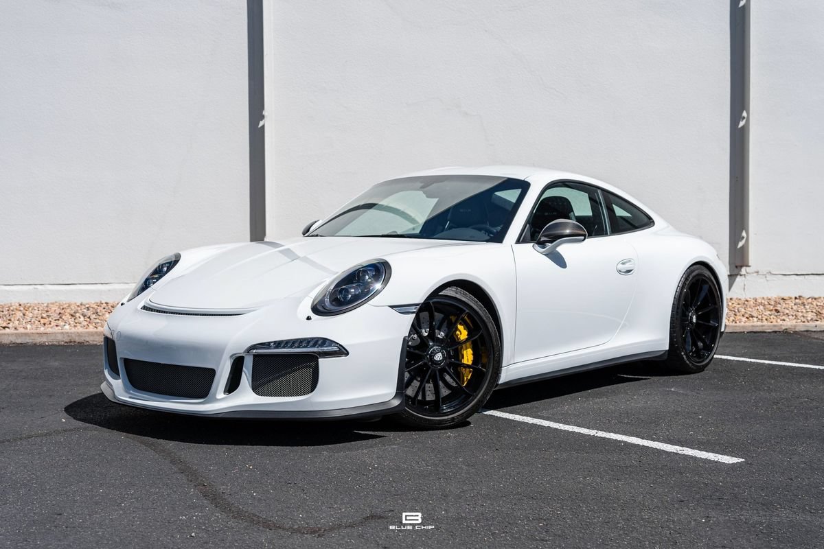 Used 2016 Porsche 911 R RWD image 1