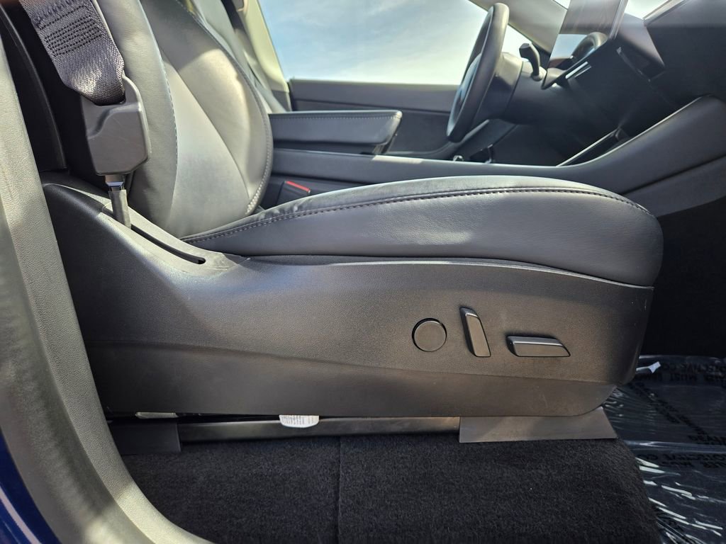 Used 2020 Tesla Model Y Long Range image 45