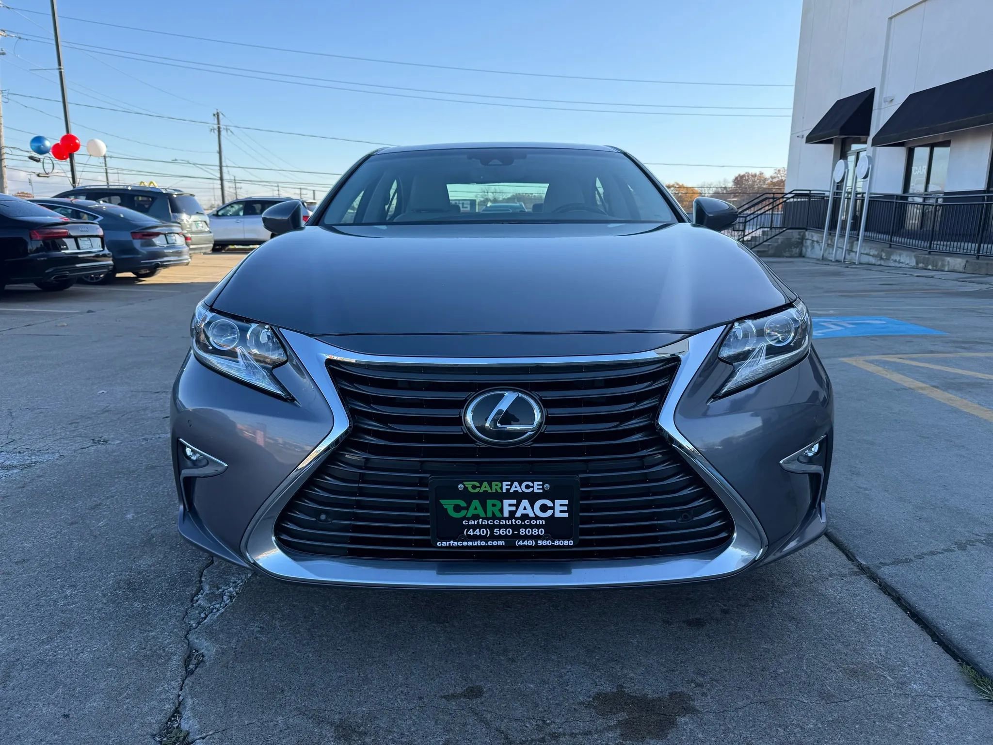 Used 2018 Lexus ES 350 w/ Premier Package image 3