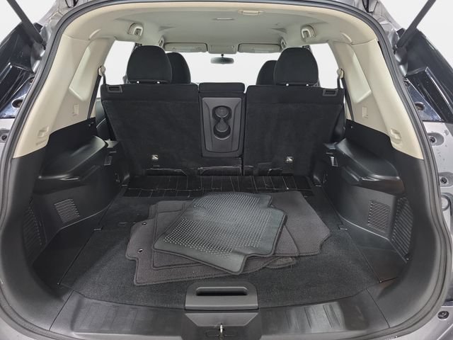 Used 2014 Nissan Rogue S AWD/4WD image 32