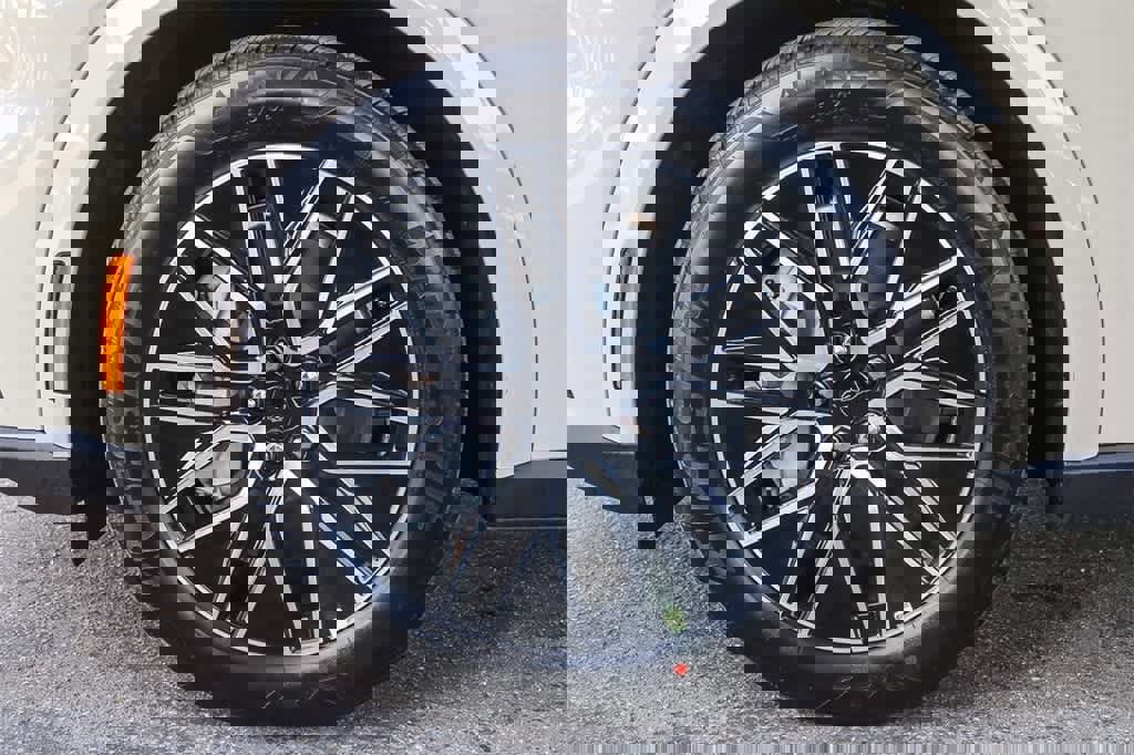 New 2025 Ford Mustang Mach-E Premium image 10