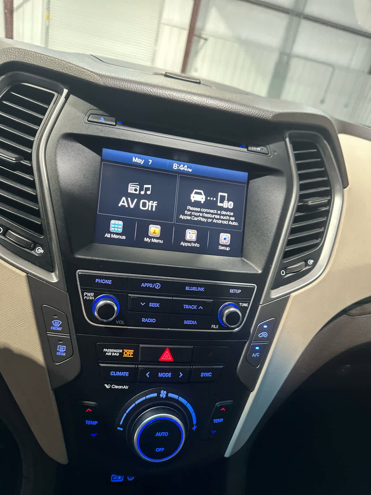 Used 2017 Hyundai Santa Fe Sport FWD image 19