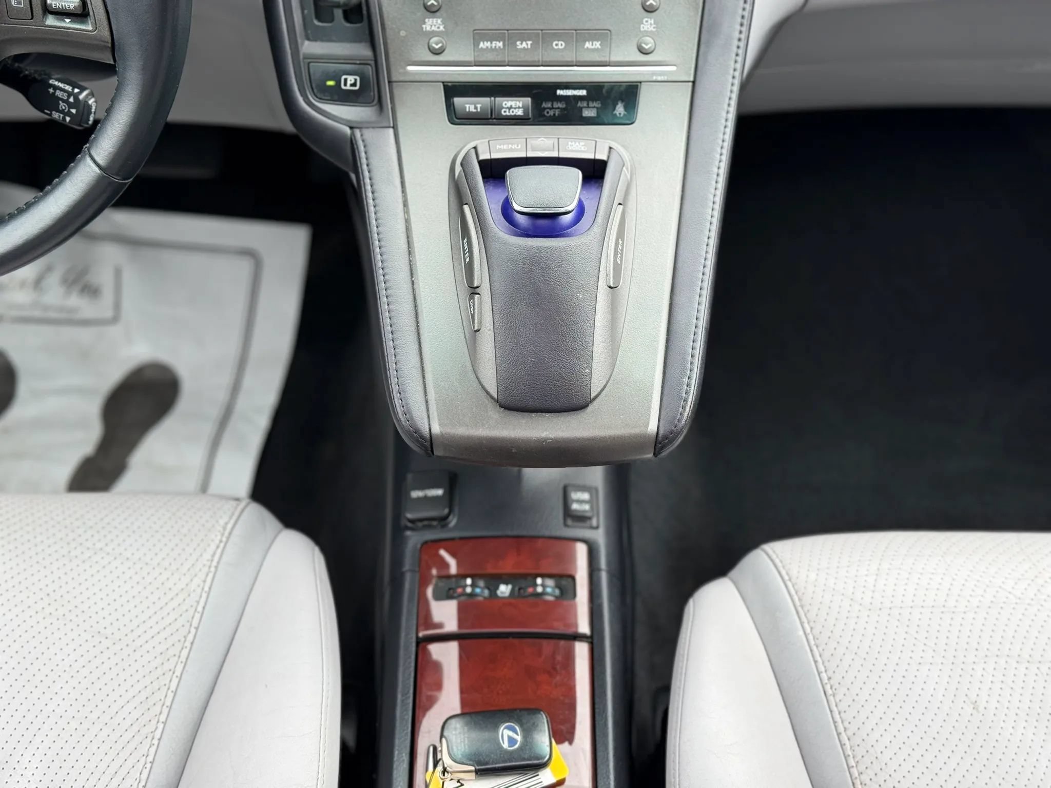 Used 2010 Lexus HS 250h Premium w/ Park Assist Pkg FWD image 21