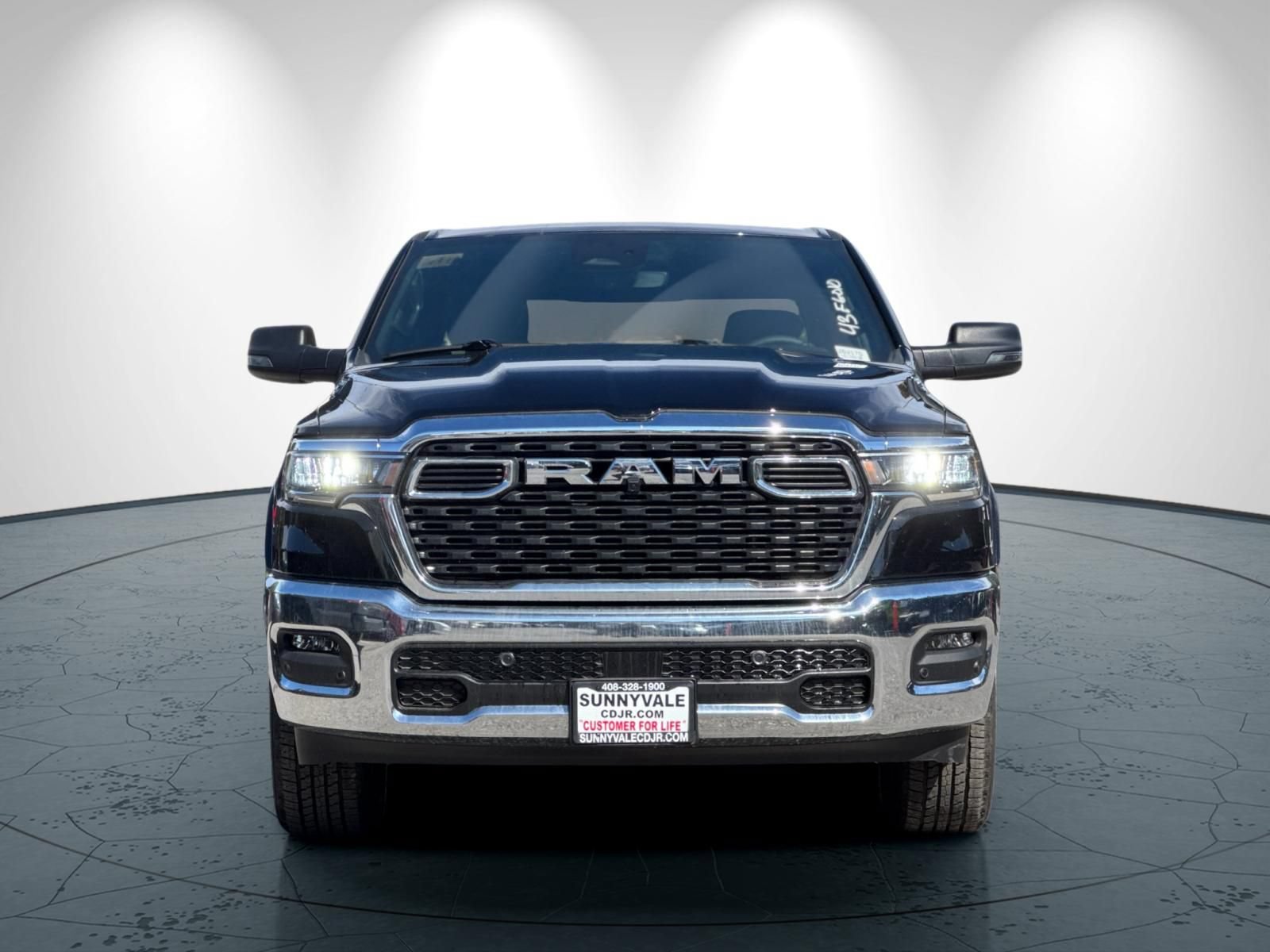 New 2026 RAM 1500 Big Horn AWD/4WD image 9