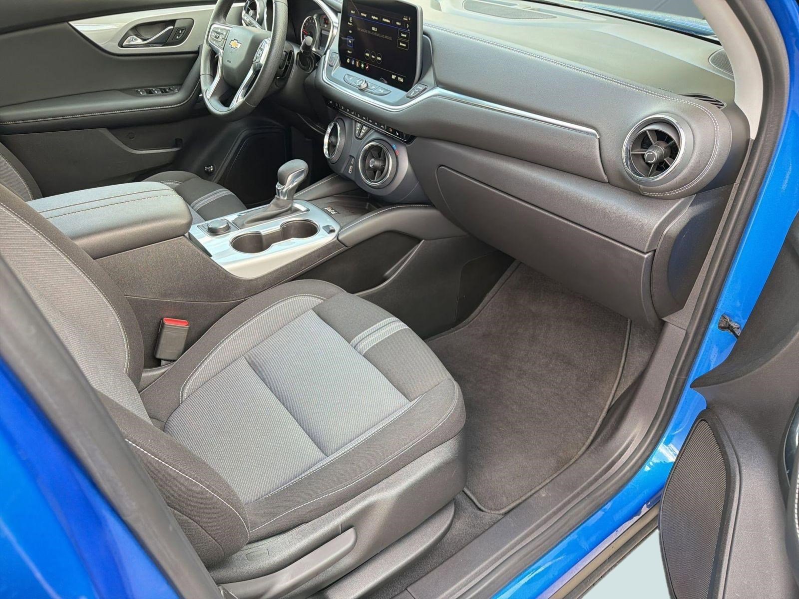 Certified 2024 Chevrolet Blazer LT w/ Convenience Package image 30