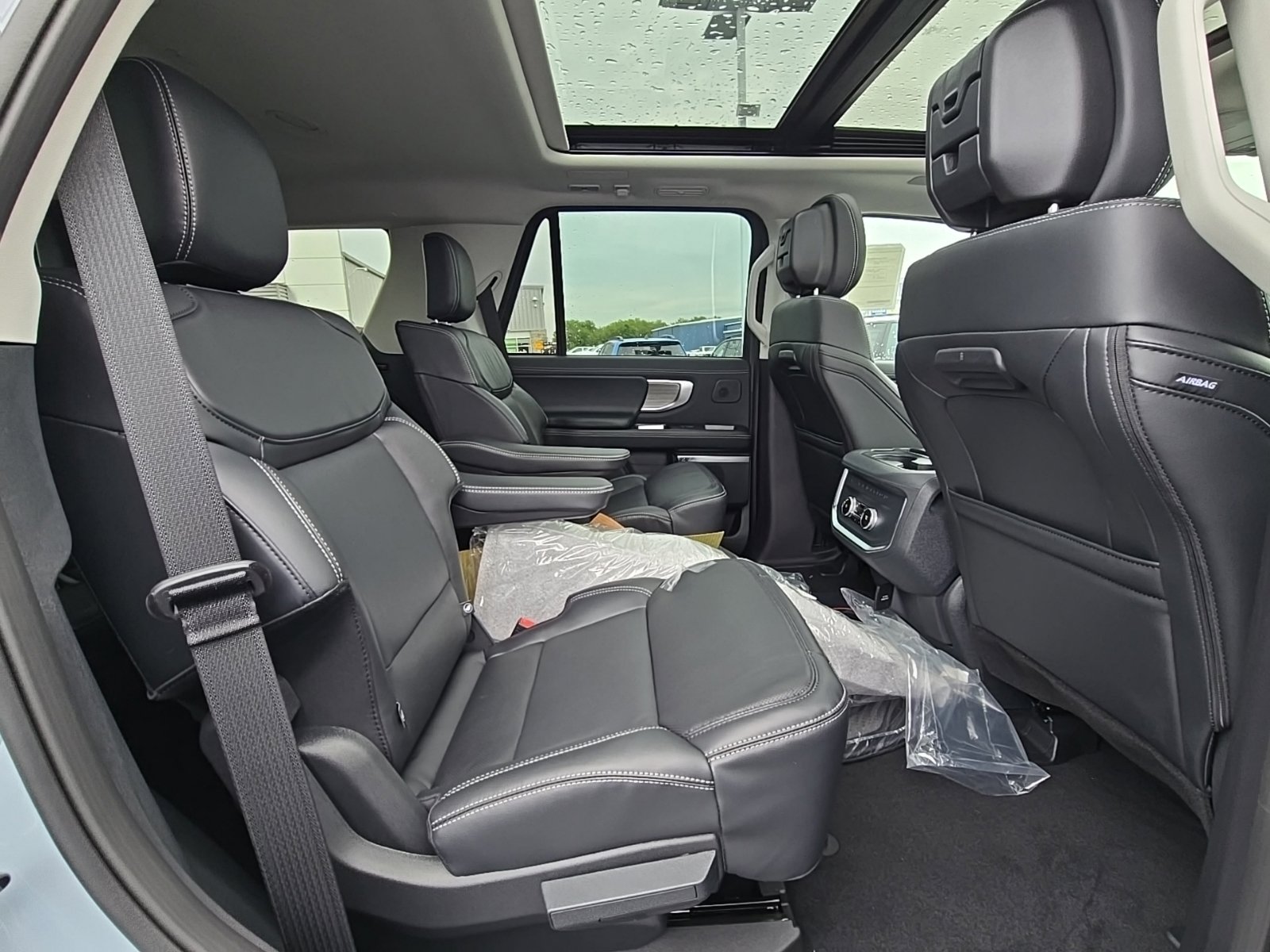 New 2027 Ford Expedition Platinum w/ Driver's Package AWD/4WD image 45