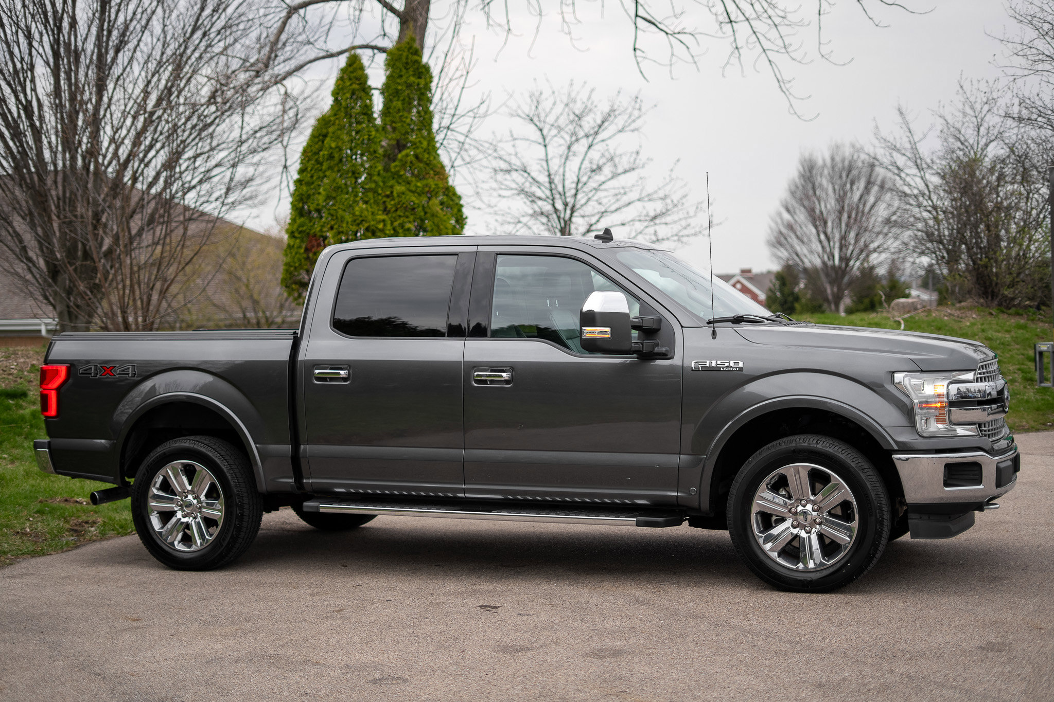 Used 2019 Ford F150 Lariat w/ Equipment Group 502A Luxury image 4