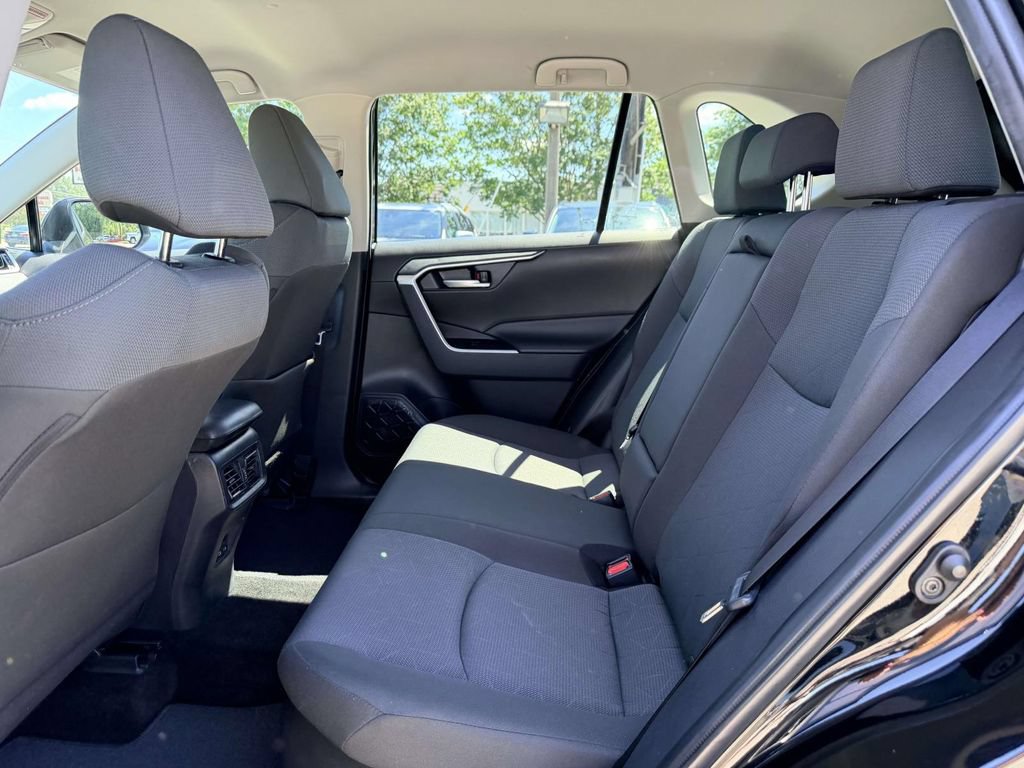 Certified 2025 Toyota RAV4 XLE AWD/4WD image 16