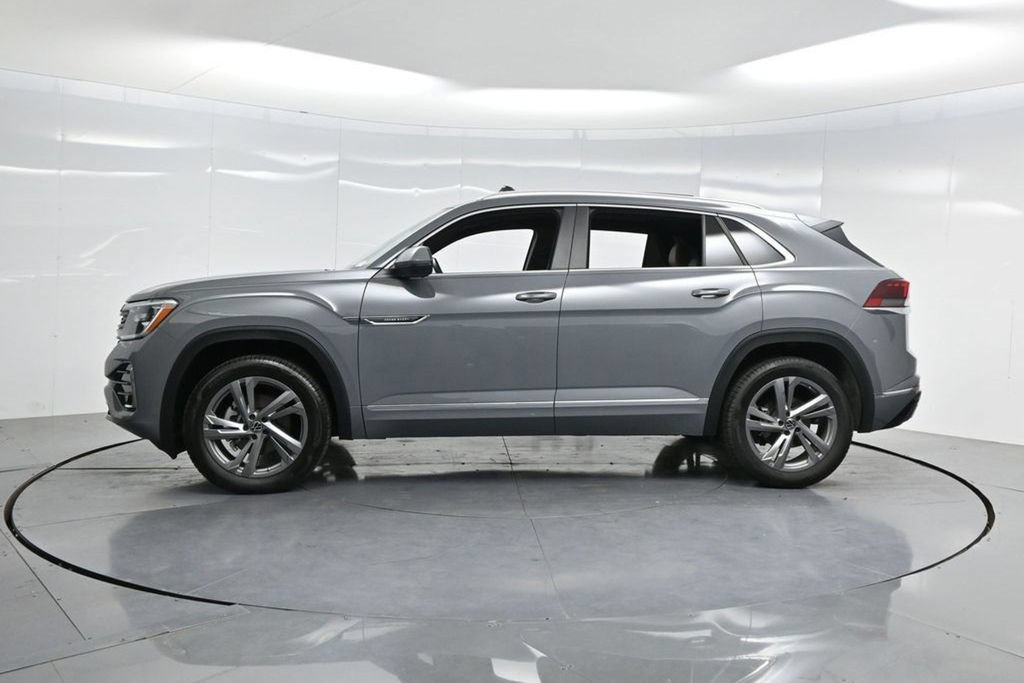 Used 2024 Volkswagen Atlas Cross Sport SEL R-Line AWD/4WD image 51