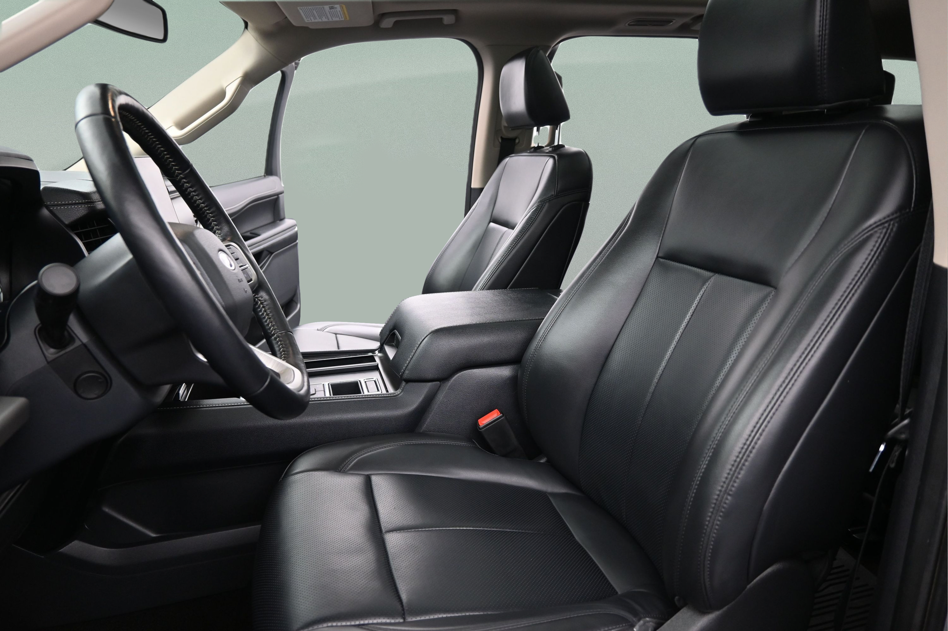 Used 2023 Ford Expedition XLT RWD image 23