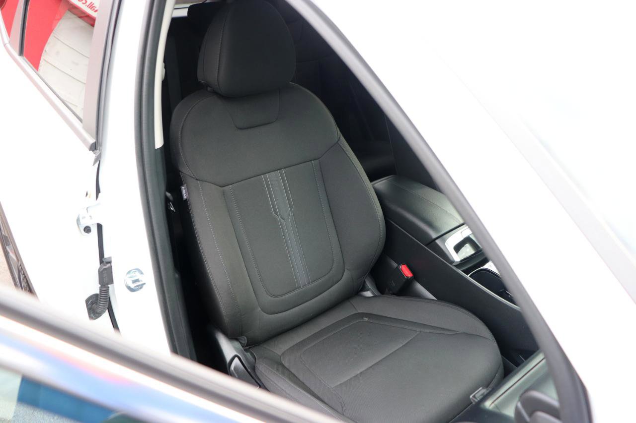 Used 2025 Hyundai Tucson SEL AWD/4WD image 14
