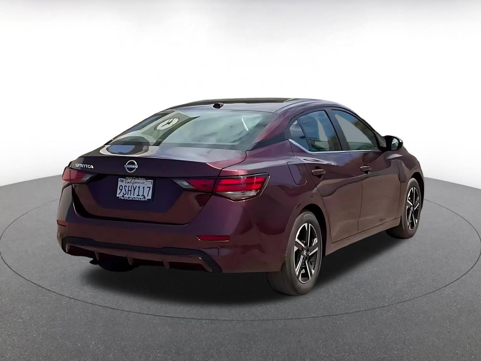 Used 2025 Nissan Sentra SV FWD image 14