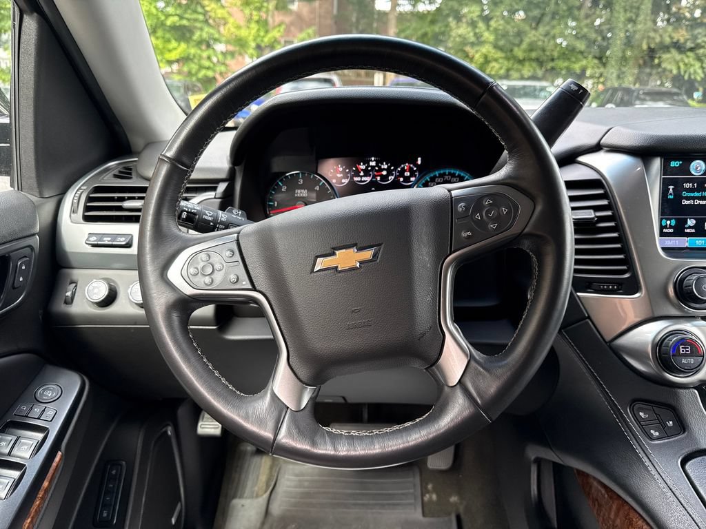 Used 2017 Chevrolet Suburban Premier AWD/4WD image 22