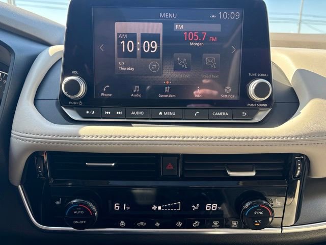 Used 2021 Nissan Rogue SV AWD/4WD image 27