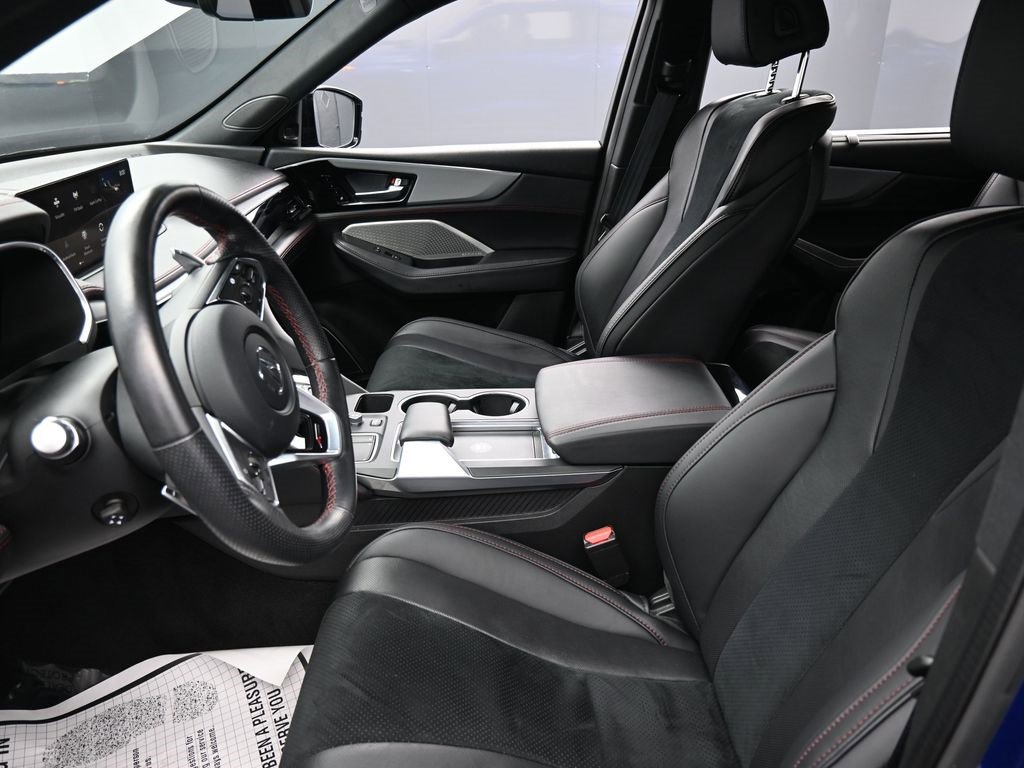 Used 2023 Acura MDX A-Spec image 11