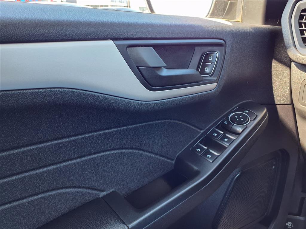 Used 2022 Ford Escape SE w/ Convenience Package image 19