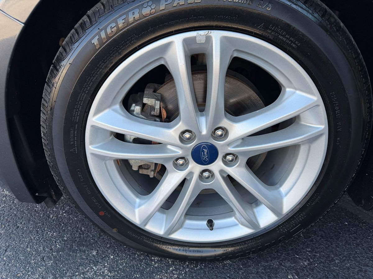 Used 2018 Ford Fusion S FWD image 38