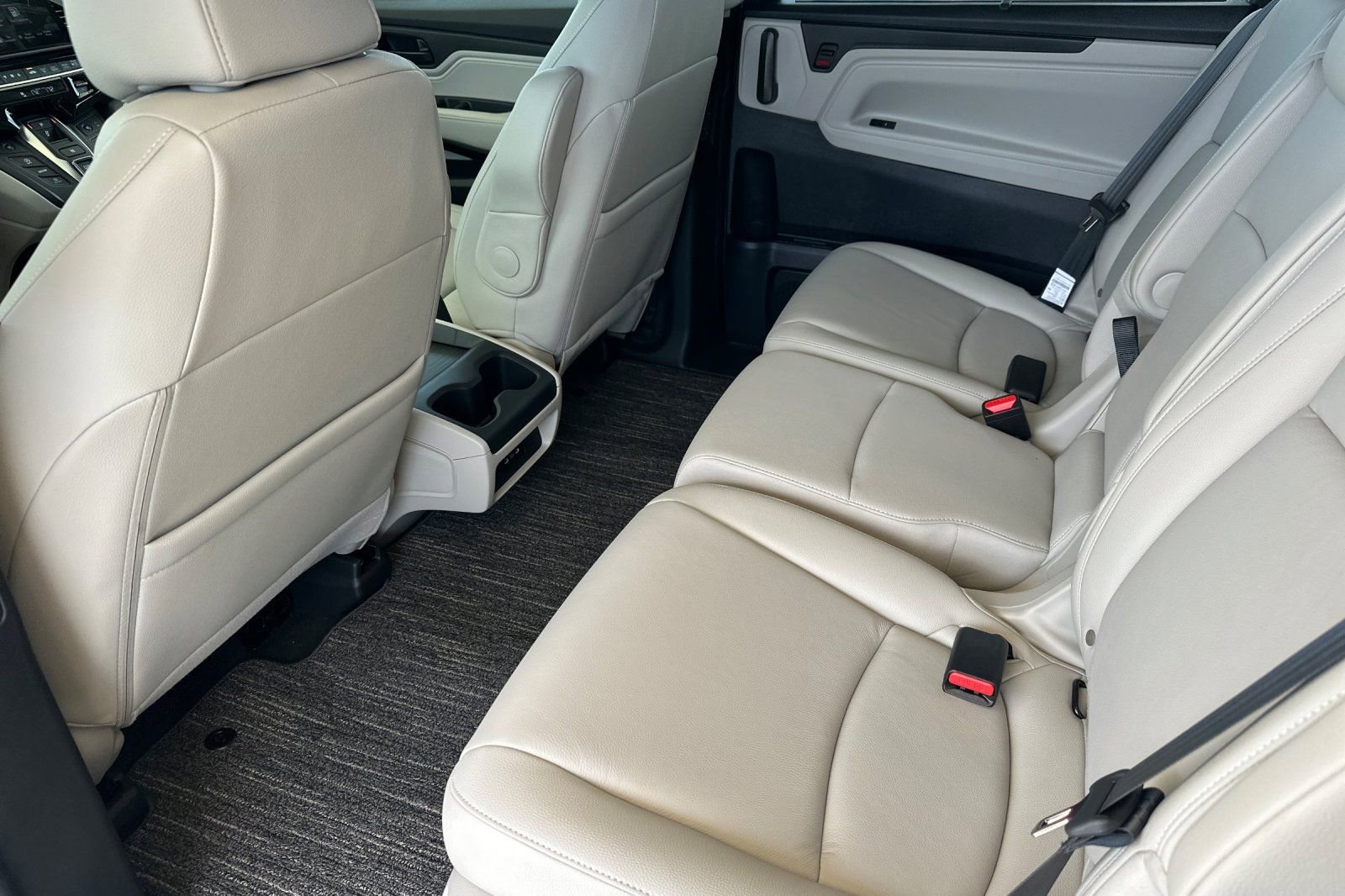 New 2026 Honda Odyssey EX-L image 13